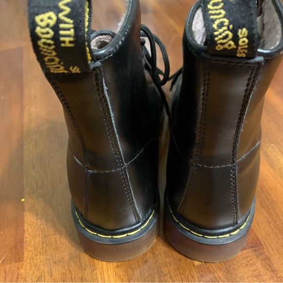 Ladies Dr Martens Ankle Boots - Picture 5 of 9